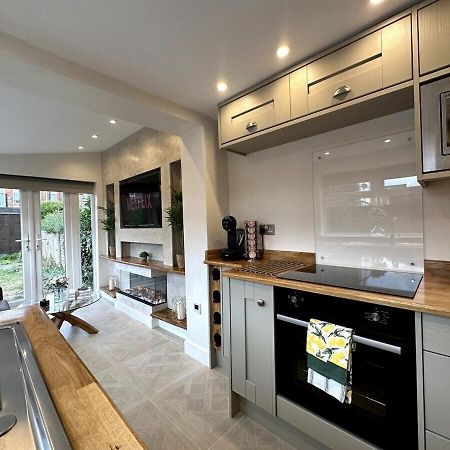 Deluxe Stays @ Libra Spaces Kingston upon Hull ภายนอก รูปภาพ