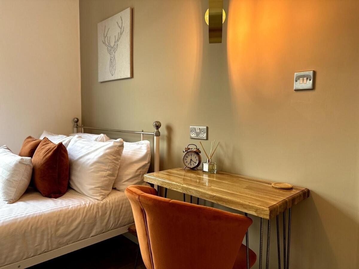 Deluxe Stays @ Libra Spaces Kingston upon Hull ภายนอก รูปภาพ