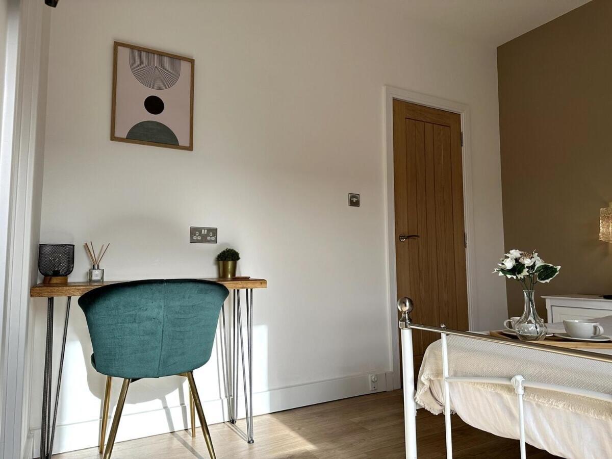 Deluxe Stays @ Libra Spaces Kingston upon Hull ภายนอก รูปภาพ