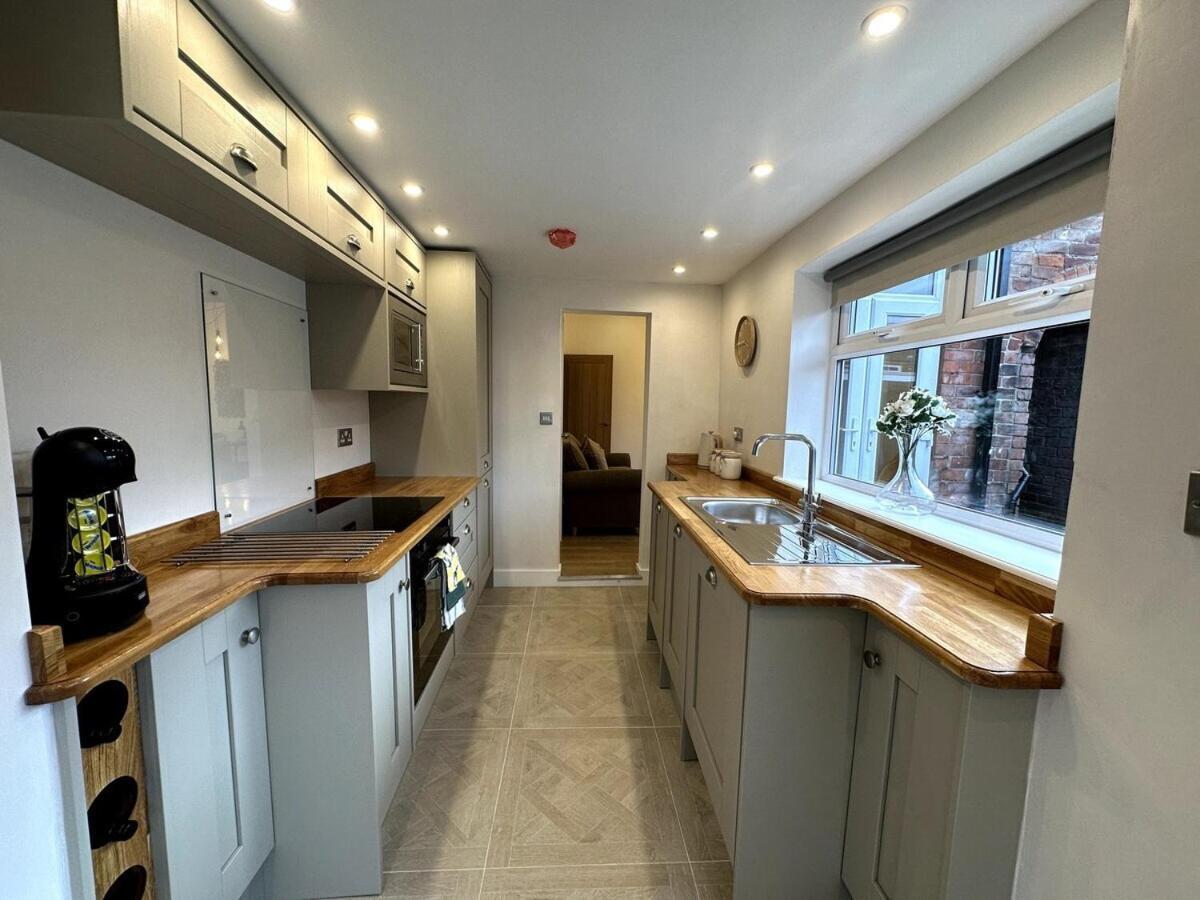 Deluxe Stays @ Libra Spaces Kingston upon Hull ภายนอก รูปภาพ